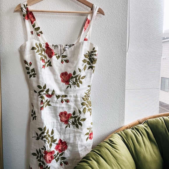 REFORMATION LINEN DRESS! | New, never worn! - Picture 2 of 7